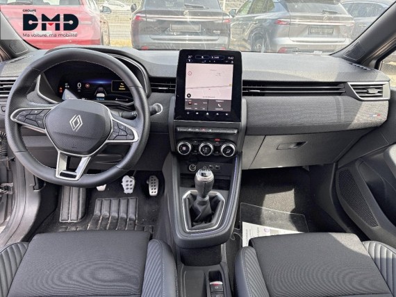 RENAULT Clio auem_AE12841_05_hd.jpg