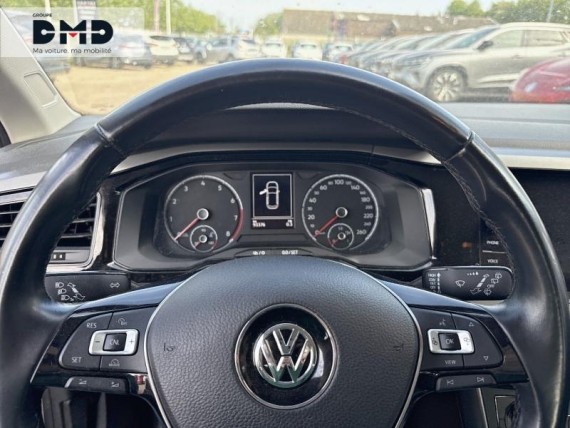 VOLKSWAGEN Polo auem_AE12762_11_hd.jpg