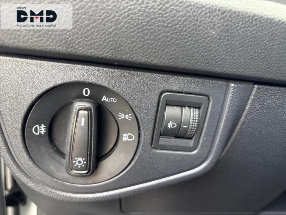 VOLKSWAGEN Polo auem_AE12762_18_hd.jpg