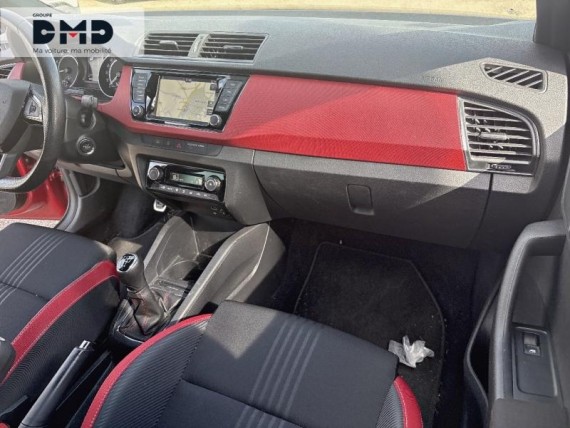 SKODA Fabia auem_AE12842_16_hd.jpg