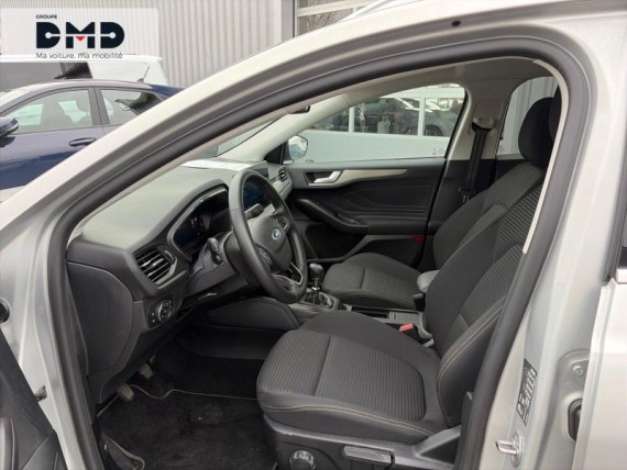 FORD Focus SW auem_FSB2202780_10_hd.jpg