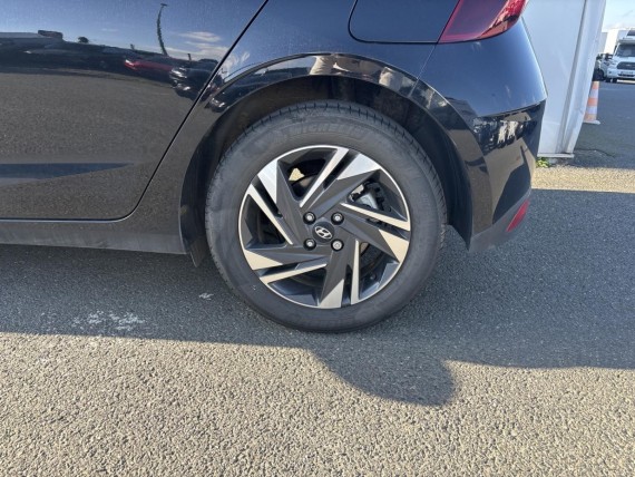 HYUNDAI i20 auem_FSB2202946_16_hd.jpg