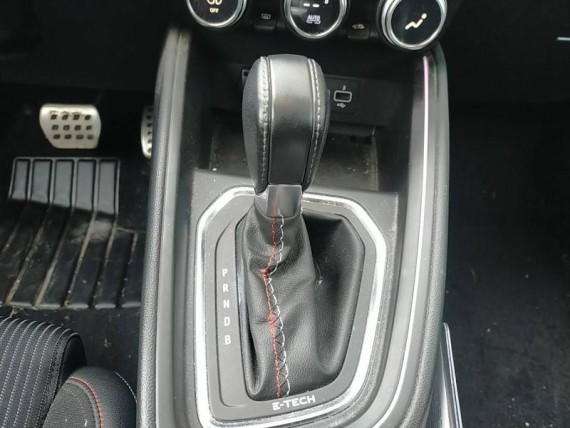 RENAULT Clio auem_FSB2202905_08_hd.jpg