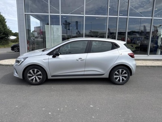 RENAULT Clio auem_FDI55002352_02_hd.jpg