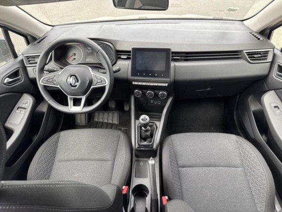 RENAULT Clio auem_FDI55002352_05_hd.jpg