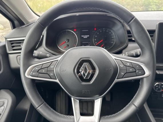 RENAULT Clio auem_FDI55002352_06_hd.jpg