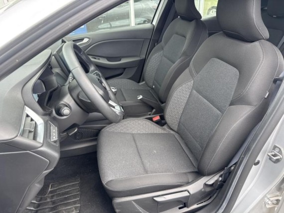 RENAULT Clio auem_FDI55002352_09_hd.jpg