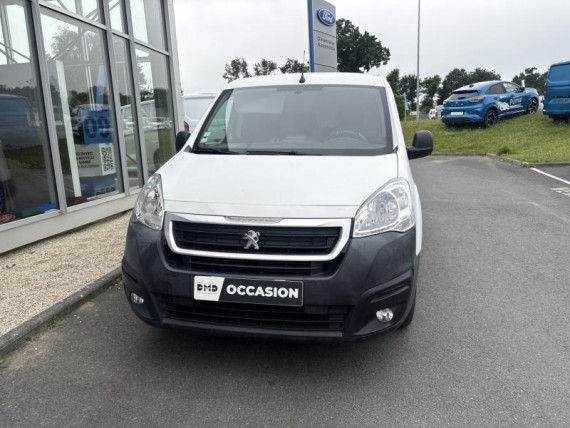 PEUGEOT Partner auem_FDI55002355_03_hd.jpg