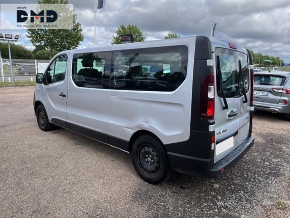 OPEL Vivaro Combi auem_ST43238765_03_hd.jpg