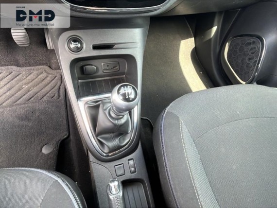 RENAULT Captur auem_AE12670_08_hd.jpg