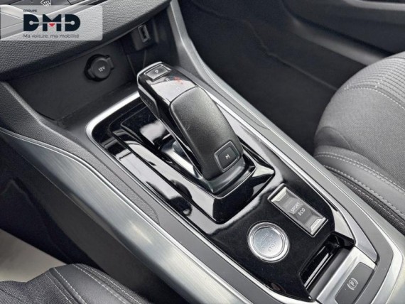 PEUGEOT 308 SW auem_AE12709_16_hd.jpg