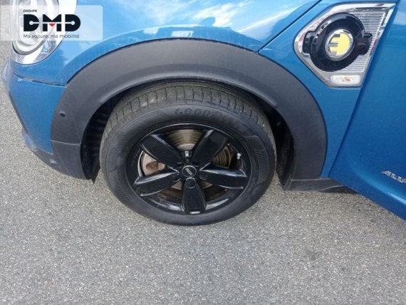 MINI Countryman auem_FR68150_14_hd.jpg