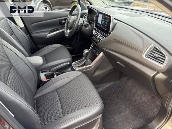 SUZUKI S-Cross auem_FSM517300_18_hd.jpg