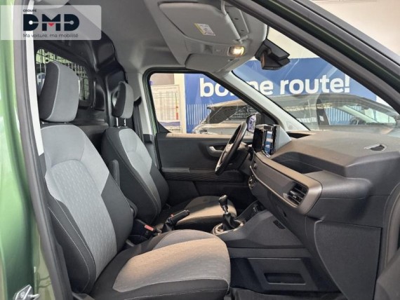 FORD Transit Courier auem_FSM517271_09_hd.jpg