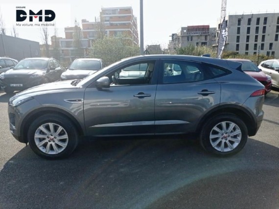 JAGUAR E-Pace auem_FR68270_02_hd.jpg